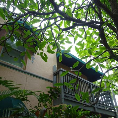 Suite Dreams Inn By The Beach Key West Exterior photo