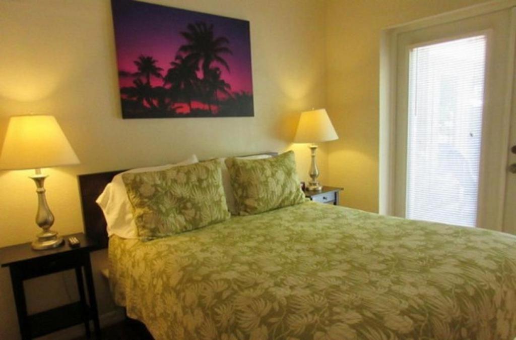 Suite Dreams Inn By The Beach Key West Exterior photo