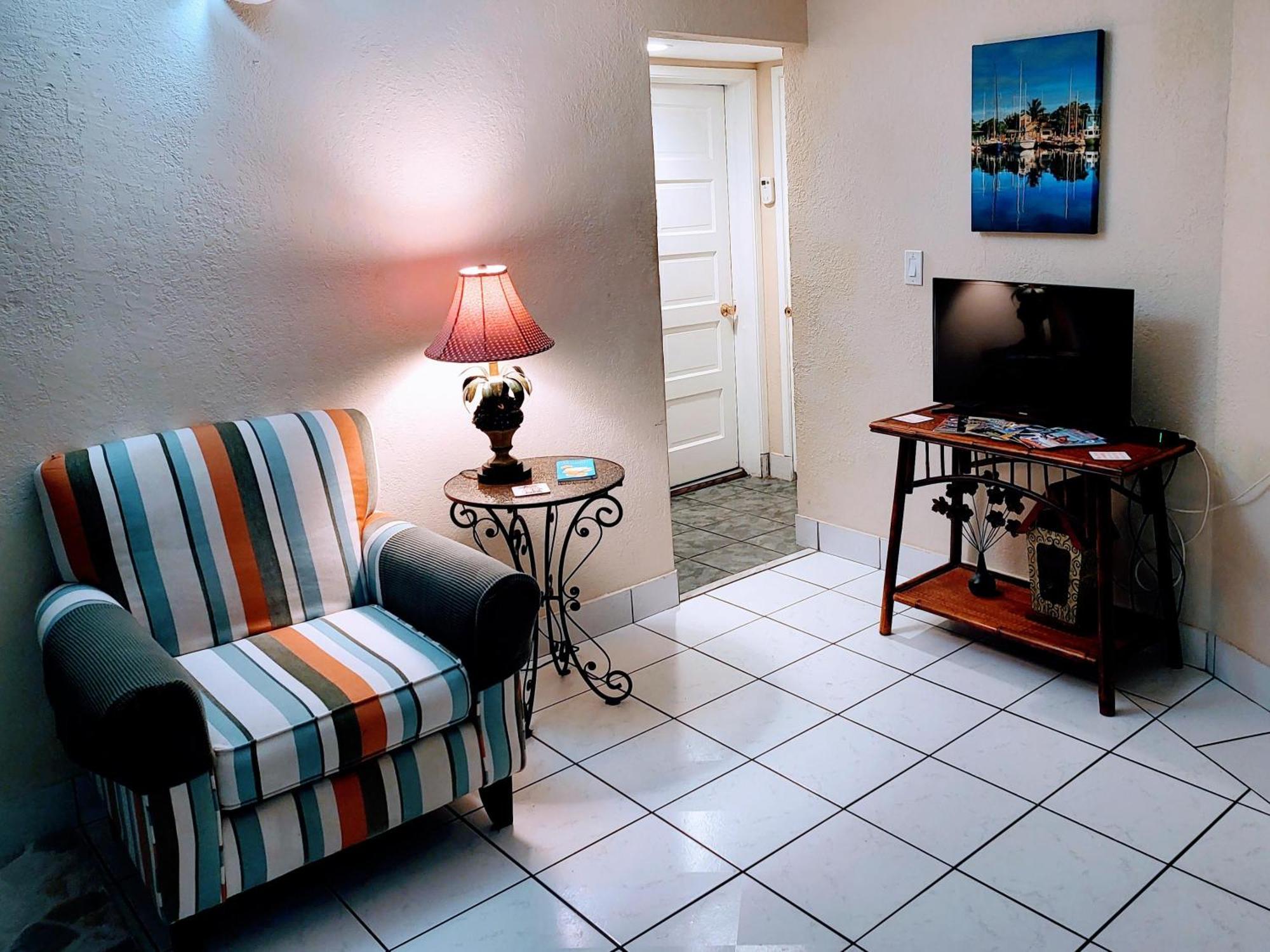 Suite Dreams Inn By The Beach Key West Room photo