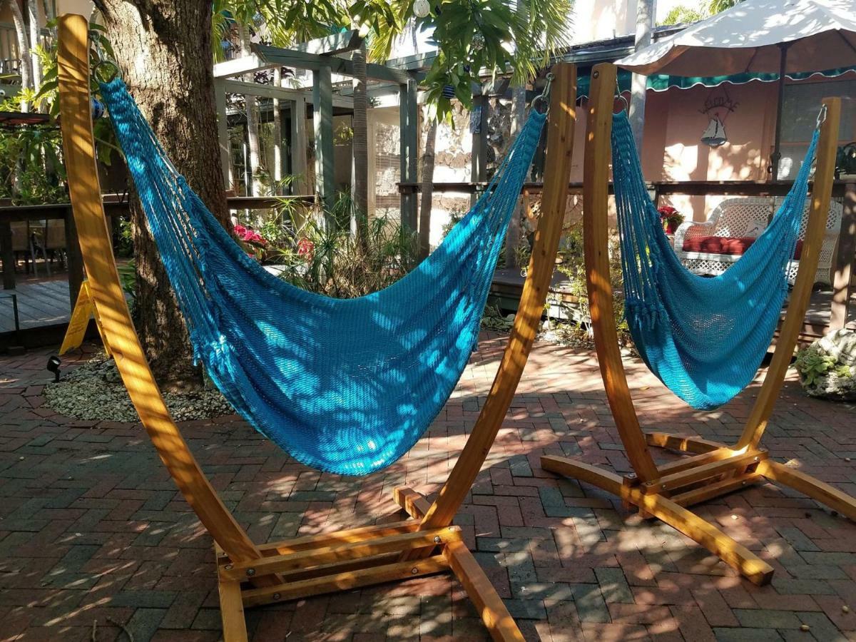 Suite Dreams Inn By The Beach Key West Exterior photo